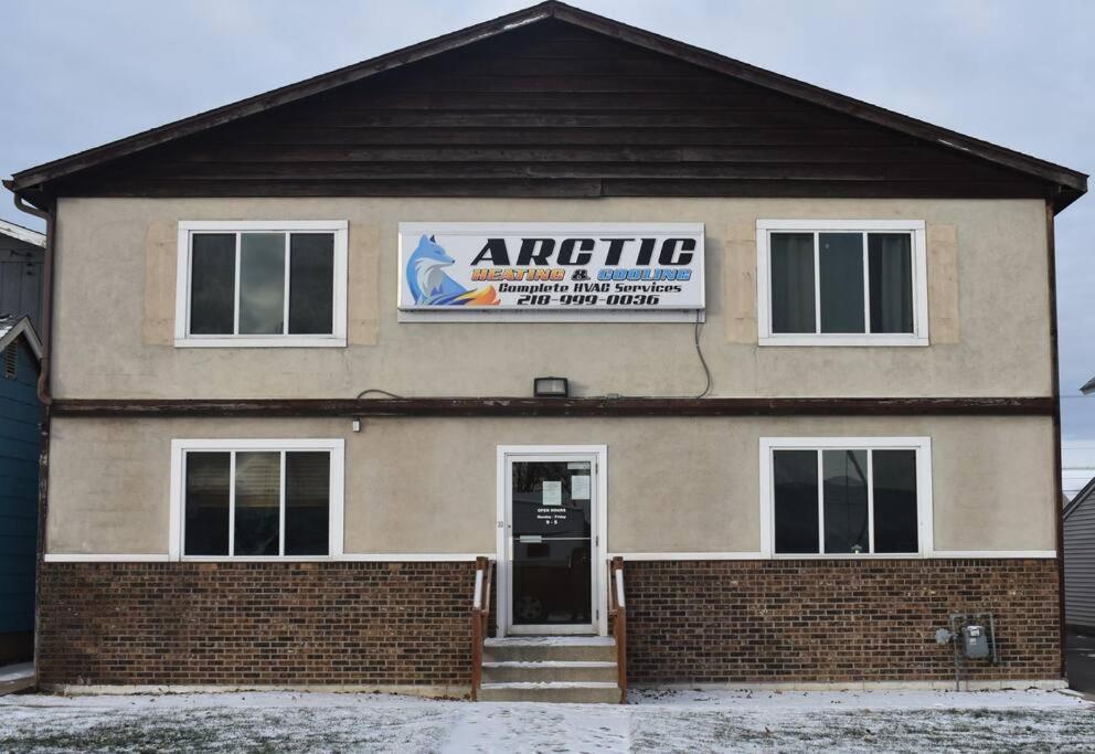 Arctic 415 Appartement Grand Rapids Buitenkant foto